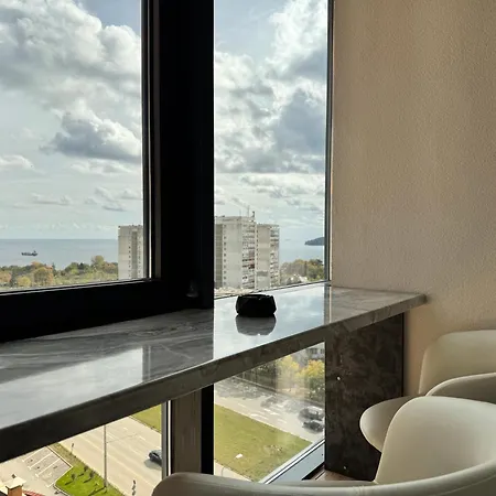 Seaview In Complex Metalex Garden * Varna